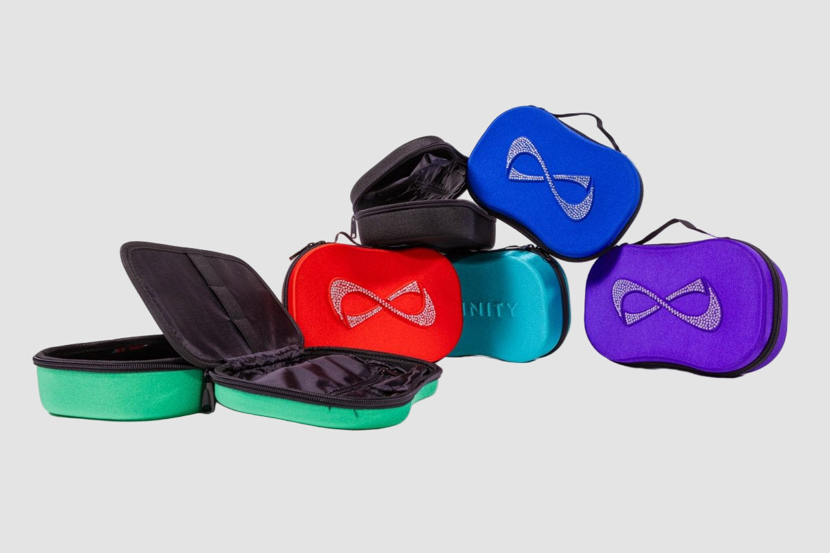 RHINESTONE MAKEUP CASE - Nfinity -