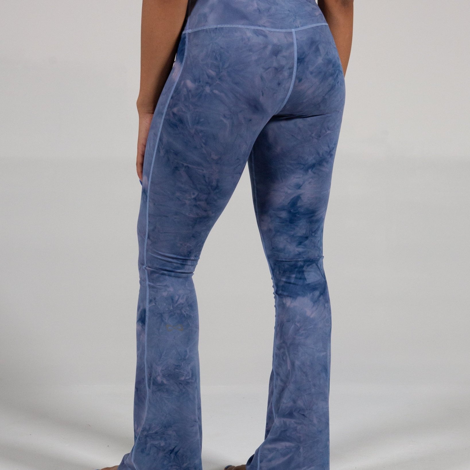 NFINITY FLARED TIE DYE LEGGING - Nfinity - Leggings