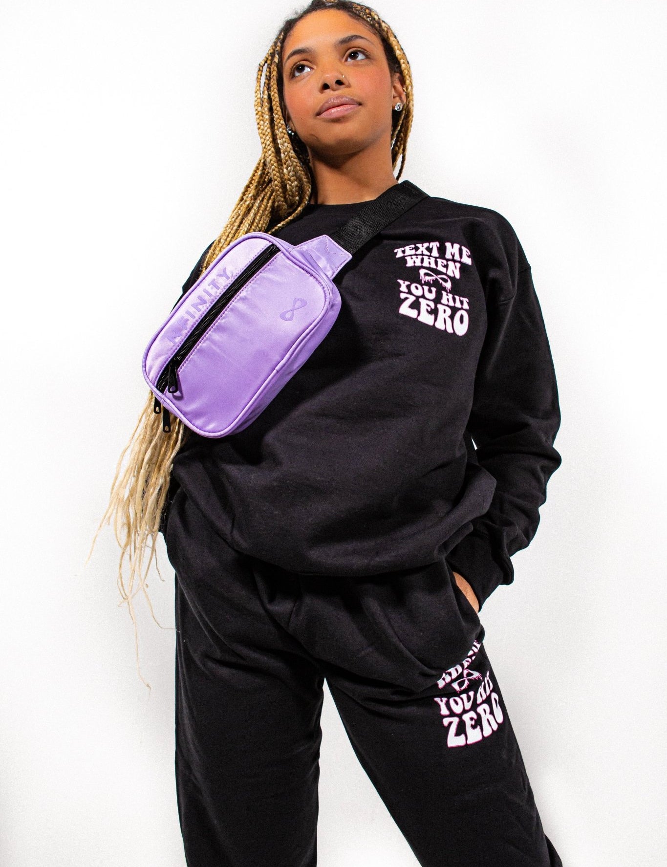 NFINITY TEXT ME WHEN YOU HIT ZERO ™ - BLACK CREWNECK - Nfinity -